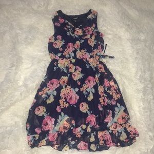 NWT Zunie Floral Dress Size 10